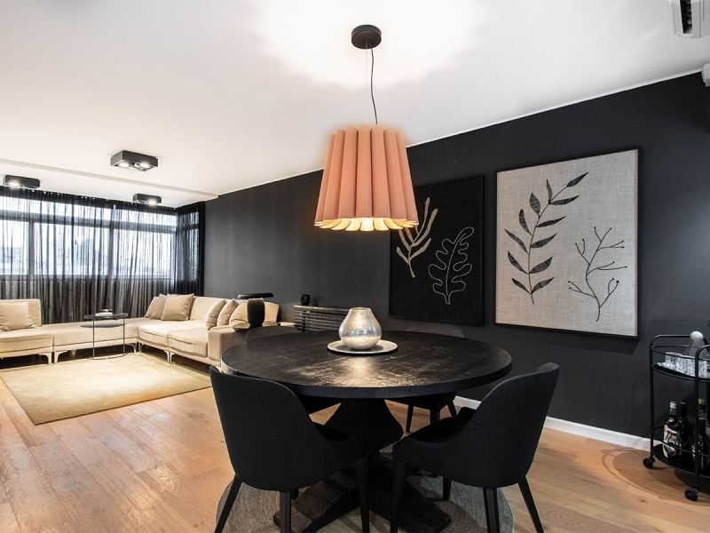 Un piso contemporáneo con acentos clásicos